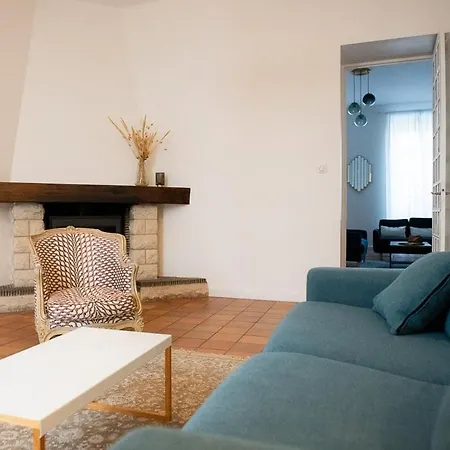 La Maison De Famille Classe 4 Etoiles Lucon